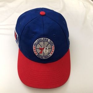 Philadelphia 76ERS Adjustable Fit Baseball Cap